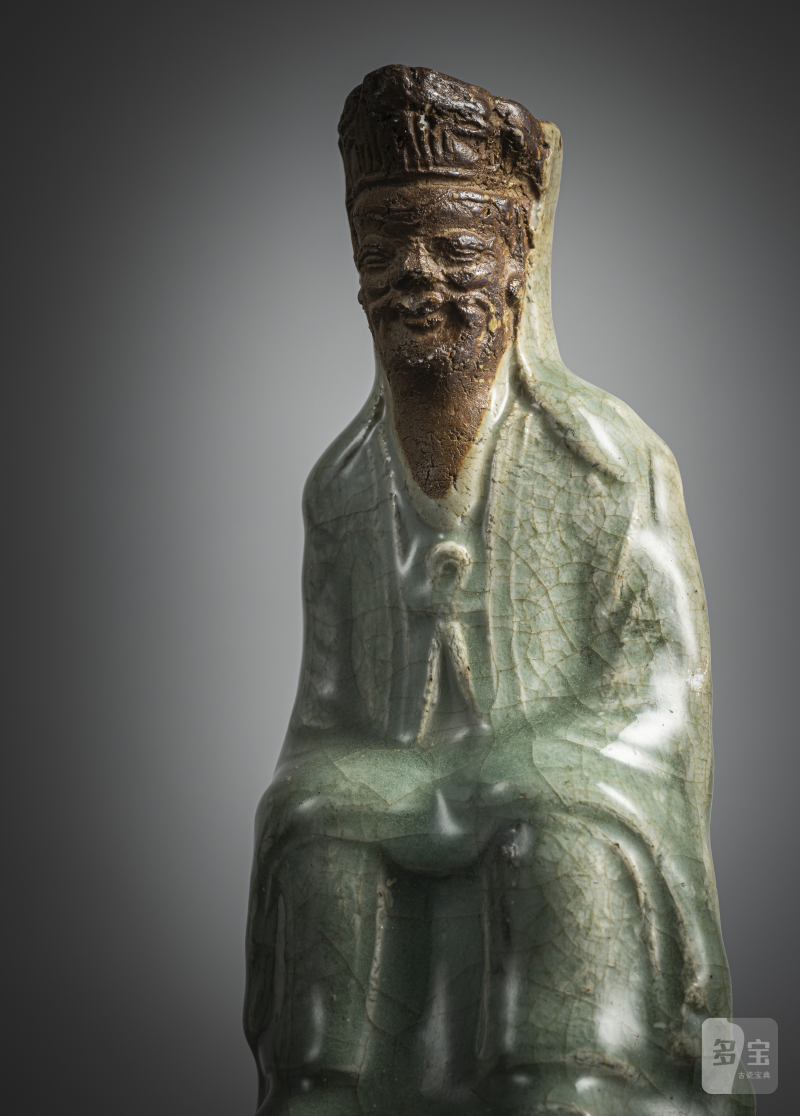Longquan figure of a dignitary with celadon glaze - 图4